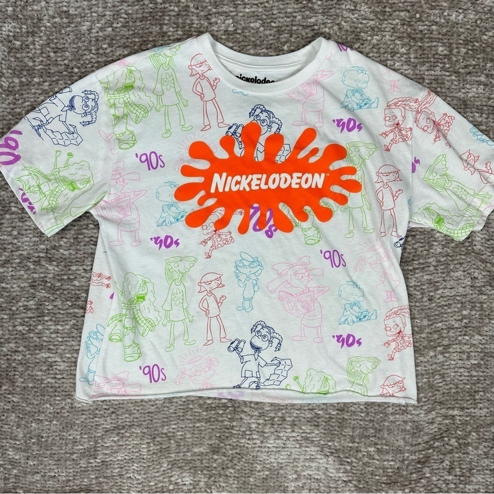Nickelodeon Shirt Medium Cropped
